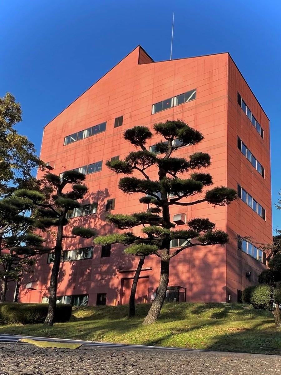 宮城峡蒸溜所施設のご紹介】 ☆蒸溜棟（カフェ式連続式蒸溜
