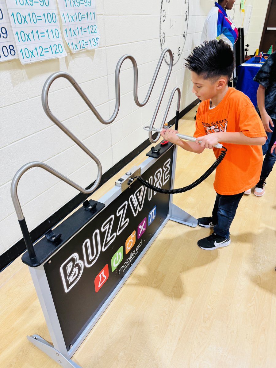grandprairieisd's tweet photo. Students at Rayburn Elementary STEAM Academy and Ochoa STEM Academy celebrated National STEAM Day with hands-on, engaging lessons and a focus on Science, Technology, Engineering, Art, and Mathematics. #NationalSTEMDay #GPISDSTEAM #GPISDSTEM #WeAreGPISD https://t.co/FOdsDVddAV