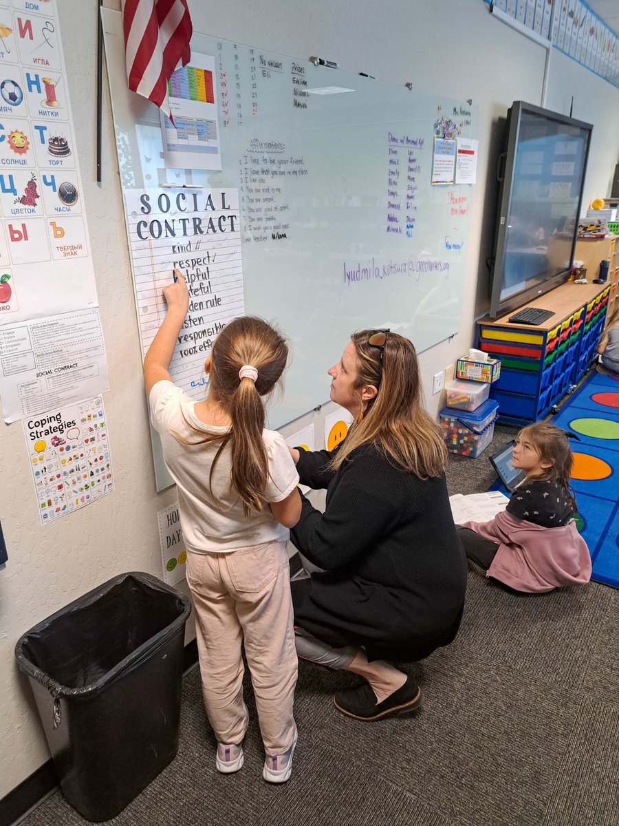 GCC_Charters's tweet image. This week Gateway had the pleasure of hosting the Community Schools Partnership Program Deep Dive Team!👏They also got the chance to visit COA and learn more about the inspiring work COA does to support their diverse community.💙🙌 
#GCC_Charters #ElevateOurImpact #GCCTeamUp