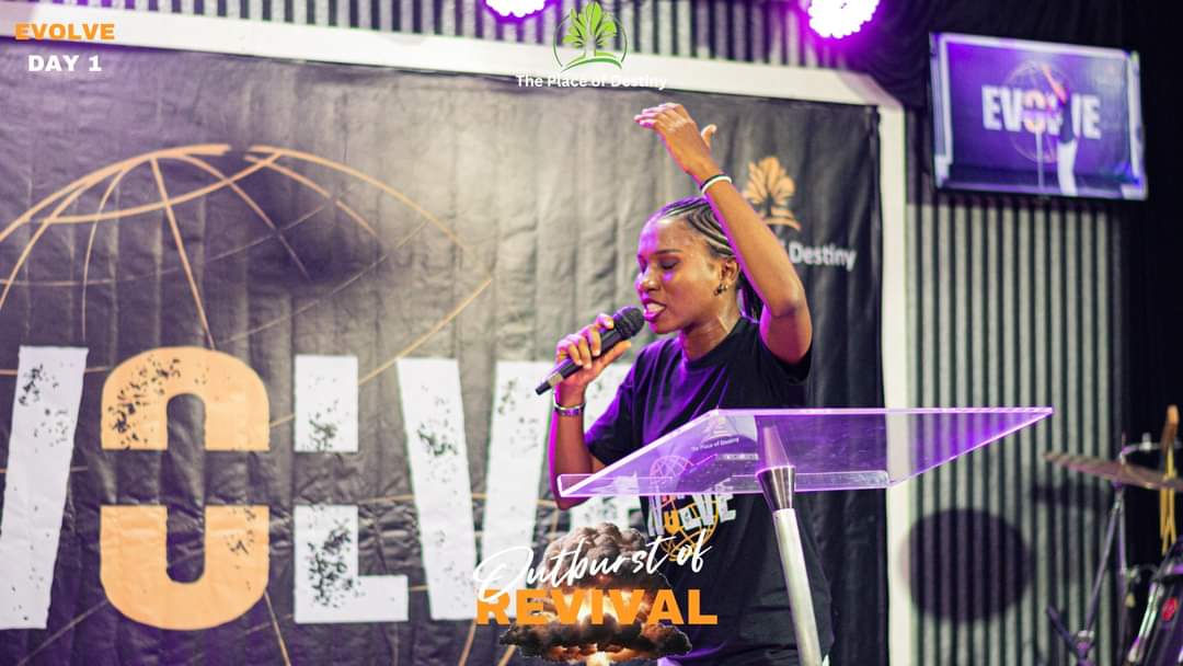 PlaceofDestiny's tweet image. Evolve Day 1 was awesome and we can&apos;t wait to experience more!!!🔥

Please don&apos;t miss tomorrow
Invite someone!!!
Bring the sick and oppressed Jesus is here!

#theplaceofdestinychurch #evolve #evolveconference #outburstofrevival #revivalisnow #revival #vincentezemonye #RevivalFire