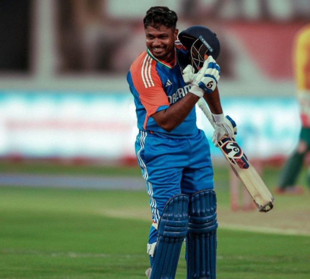 PremX18's tweet photo. So many people celebrate #SanjuSamson's success like he is on of their own.
Sanju represents the Indian story, a boy from a humble beginnings, deprived of opportunities despite talent finds his way against all odds and makes his name.
This is emotional man❤️
Chetta❤️ https://t.co/XXIIyfwVIR