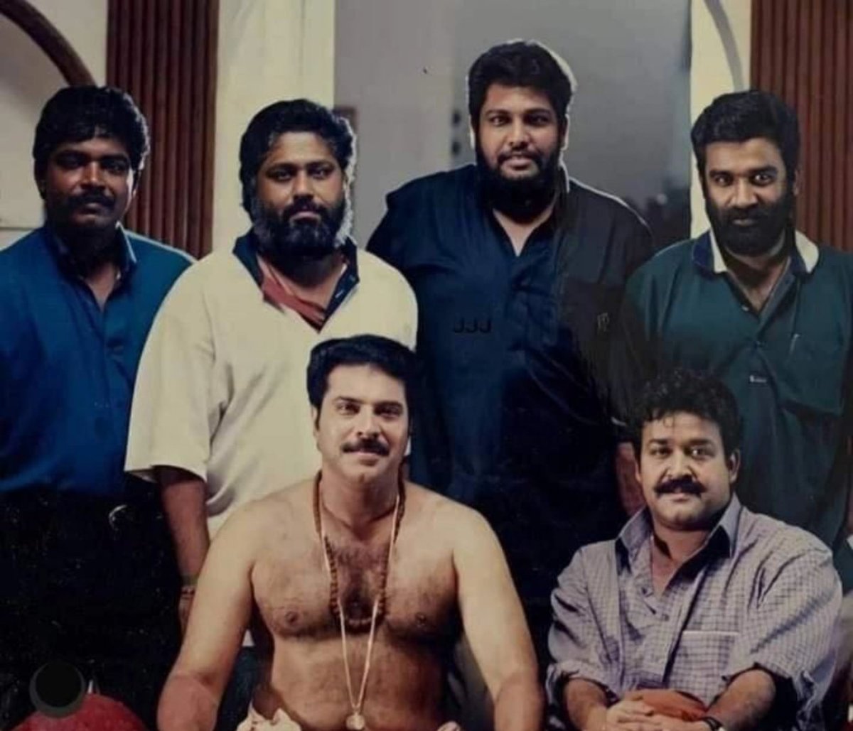 Jithu39016752's tweet photo. Adv നന്ദഗോപാൽ മാരാർ 🗿📈

"മലയാള സിനിമയിൽ ഇത്രയും ഫാൻ ബേസ് ഉള്ള തീപ്പൊരി💥💥 ഗെസ്റ്റ് റോൾ വേറെ ഇല്ല...!!💀

#Mammootty 
#Mohanlal https://t.co/hBUvh0RHEM