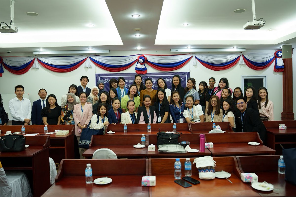 Joining the #ASEAN-#Japan Roundtable and Discussions on #MSMEs at Vientiane, Laos. A big thank you to the ASEAN-Japan Center, ASEAN Youth Organization, the Chair of the ASEAN, Laos, and the Department of Trade and Industry #DTI.  Photo Credits to AYO and AJC