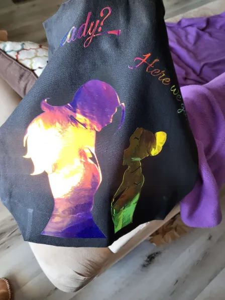 CrystalRebelion's tweet photo. Black canvas bag that can only be described as "violently iridescent" - might be my new favorite thing.
#lotura #lotor #allura https://t.co/NWhrRXu8ft