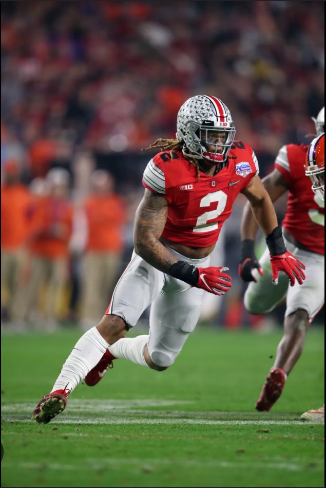 Dayjonmoore71's tweet photo. Blessed to receive an offer from Ohio state university 🙏‼️@CoachJFrye @CoachSollenne @OhioStateFB @samspiegs @CoachTMiller18 @DarrylDJSimon @Coach__fitz @Rivals @247Sports @vypehouston @On3Recruits @WOLsports https://t.co/GRlcEOTl1h