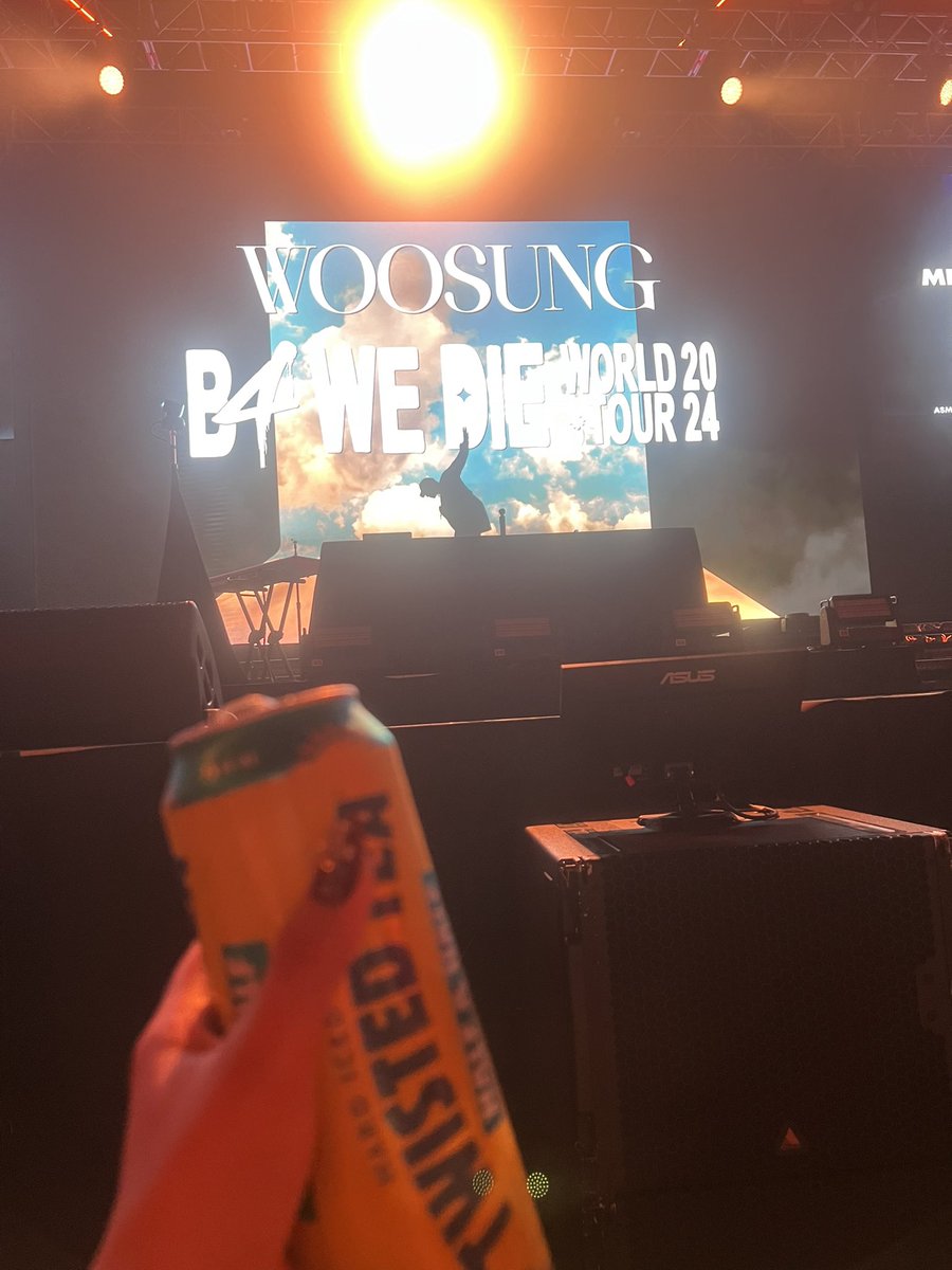 Are you drunk?? No! I’m twisted! TWISTED TEA!!!