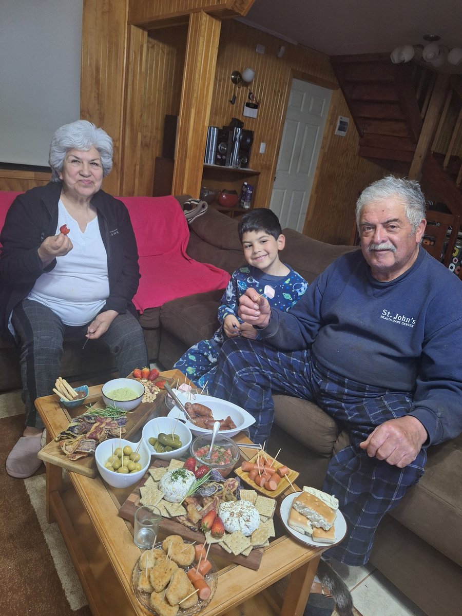 Reactivatuluz's tweet image. Picoteo Teletón desde Pichirropulli- REGION DE LOS RÍOS

¡VAMOS CHILENOS!

#teletón2024 #vamoschilenos
Te