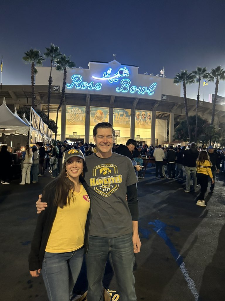 KitJohnson5's tweet photo. Go Hawks! https://t.co/GhRKUfTaZ0