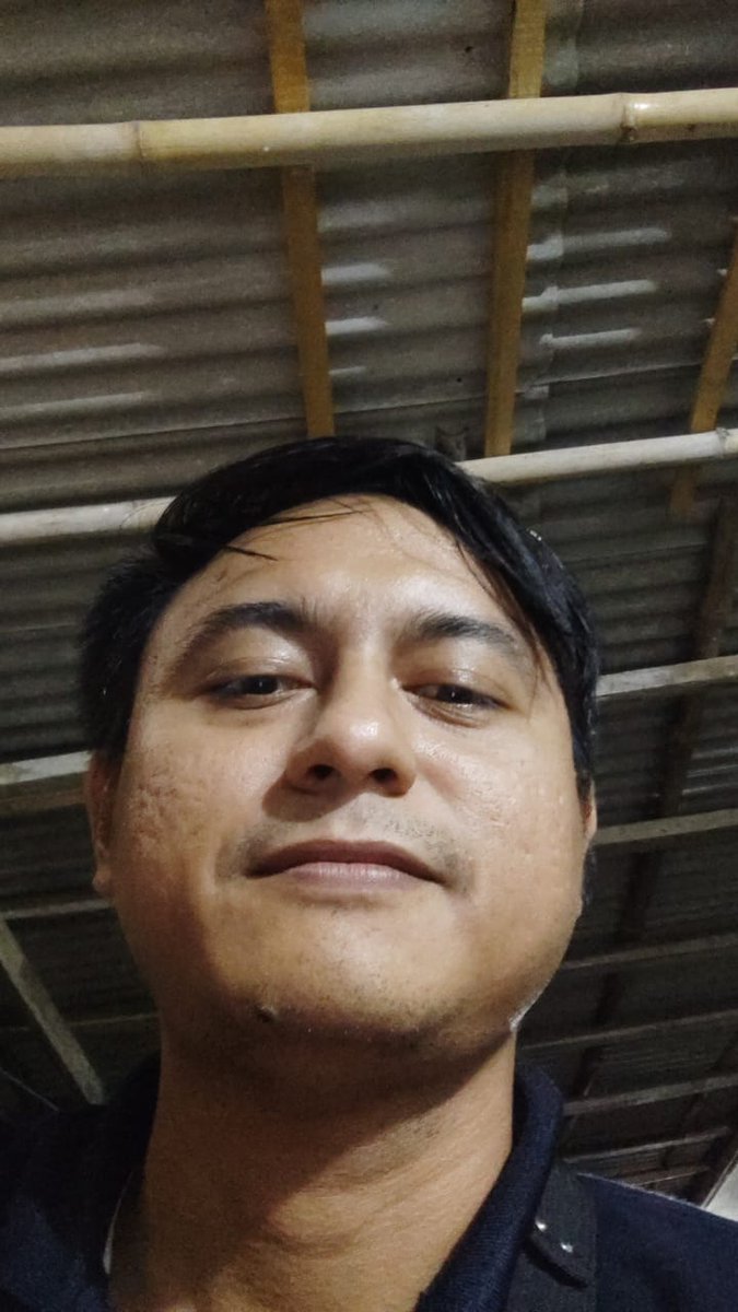 sresthaa's tweet photo. ekspresi yang aku sukai😘😘🥰🥰 sehat sehat disana sayaang🖤 https://t.co/drtVBpY6gQ