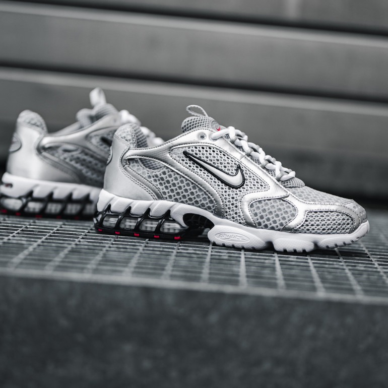 nike zoom spiridon cage 2 metallic silver