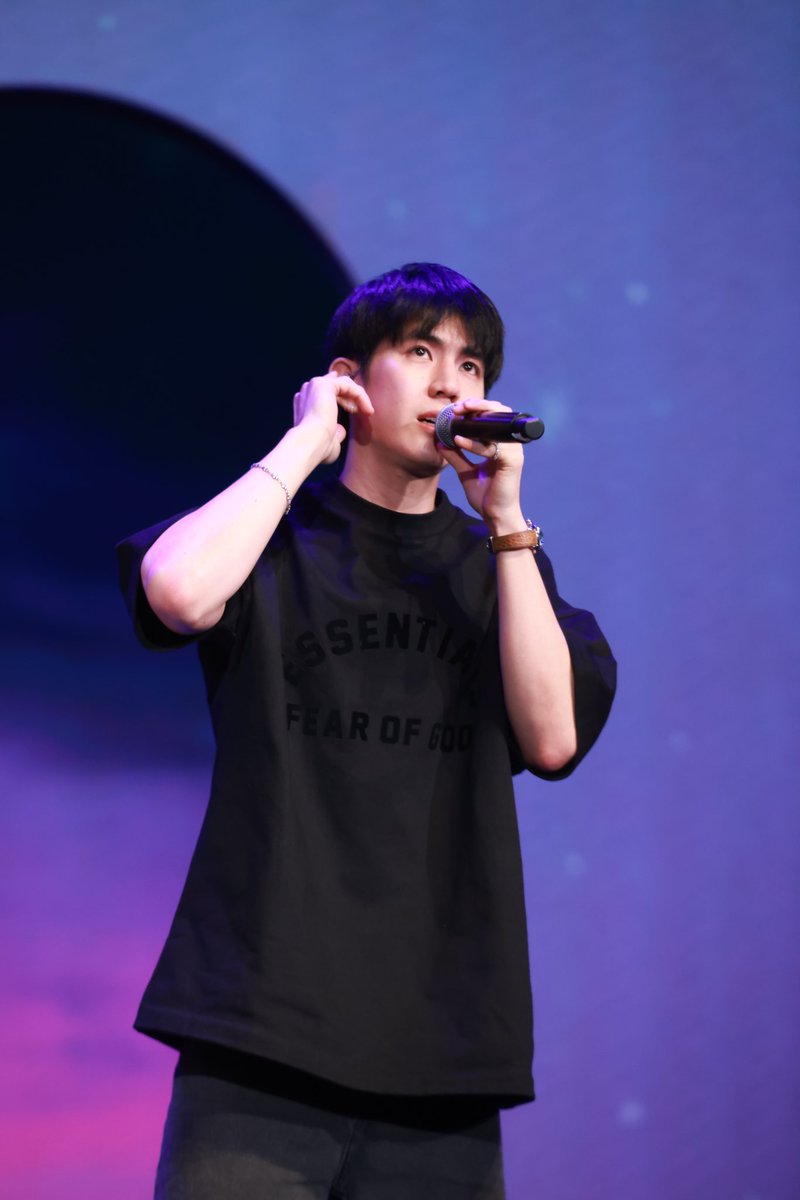 GMMTV's tweet photo. https://t.co/3wQPJxxyOY