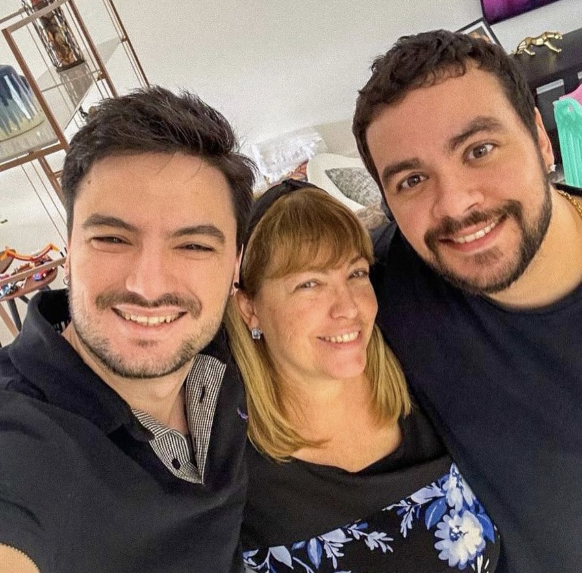 Support Felipe Neto ⓢ tweet media