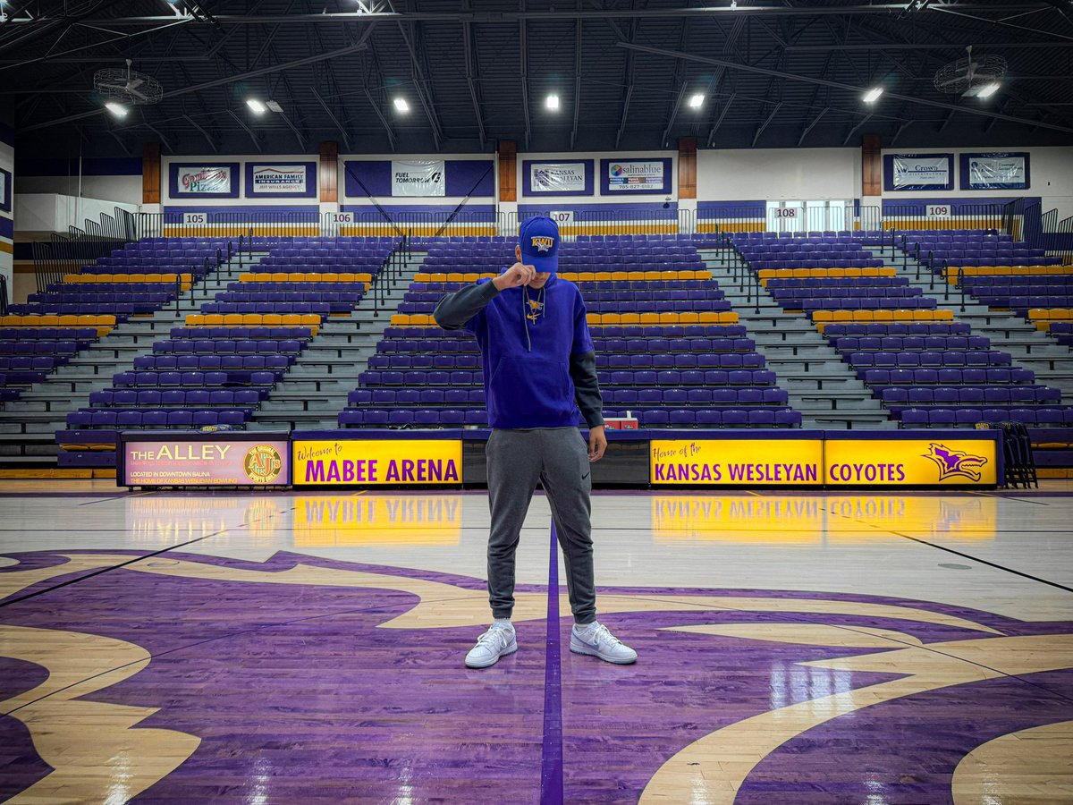 IsaacLopez2025's tweet photo. Great two days in Salina visiting Kansas Wesleyan Men’s Basketball and KSU. Thanks to the coaches and admissions team for the warm welcome!  #CollegeVisit #collegebasketball

@KWUMBB @coachamonson @jagandaughters @braydenjwhite https://t.co/80PxaQ9xhb