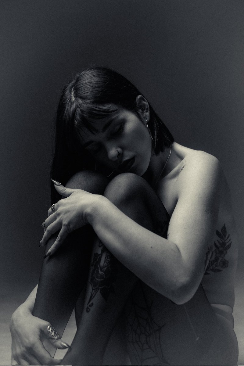 ivometal's tweet photo. She Azul https://t.co/zwtzY59ZFQ