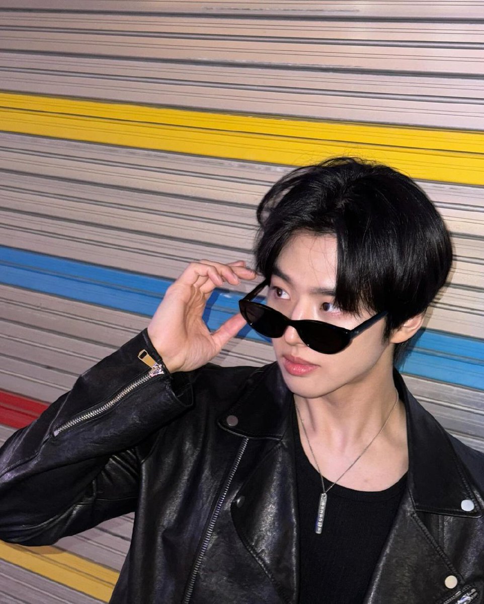 todayHONGSEOK's tweet photo. 241104 오늘의 홍석 | today's HONGSEOK
Hongseok's (_hongseokie) Instagram Update 

[#HONGSEOK] Power up💥

🔗 https://t.co/ZOIkya4Egi

#양홍석 #홍석 https://t.co/jPg1fqBzhN