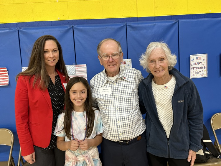 Our Veterans Day assembly was powerful, emotional, and heartwarming. Thank you to all the families for sharing your veterans with us. It was such a privilege to honor them today. Veterans, we thank you for your service and sacrifice. God Bless America!
❤️🇺🇸💙