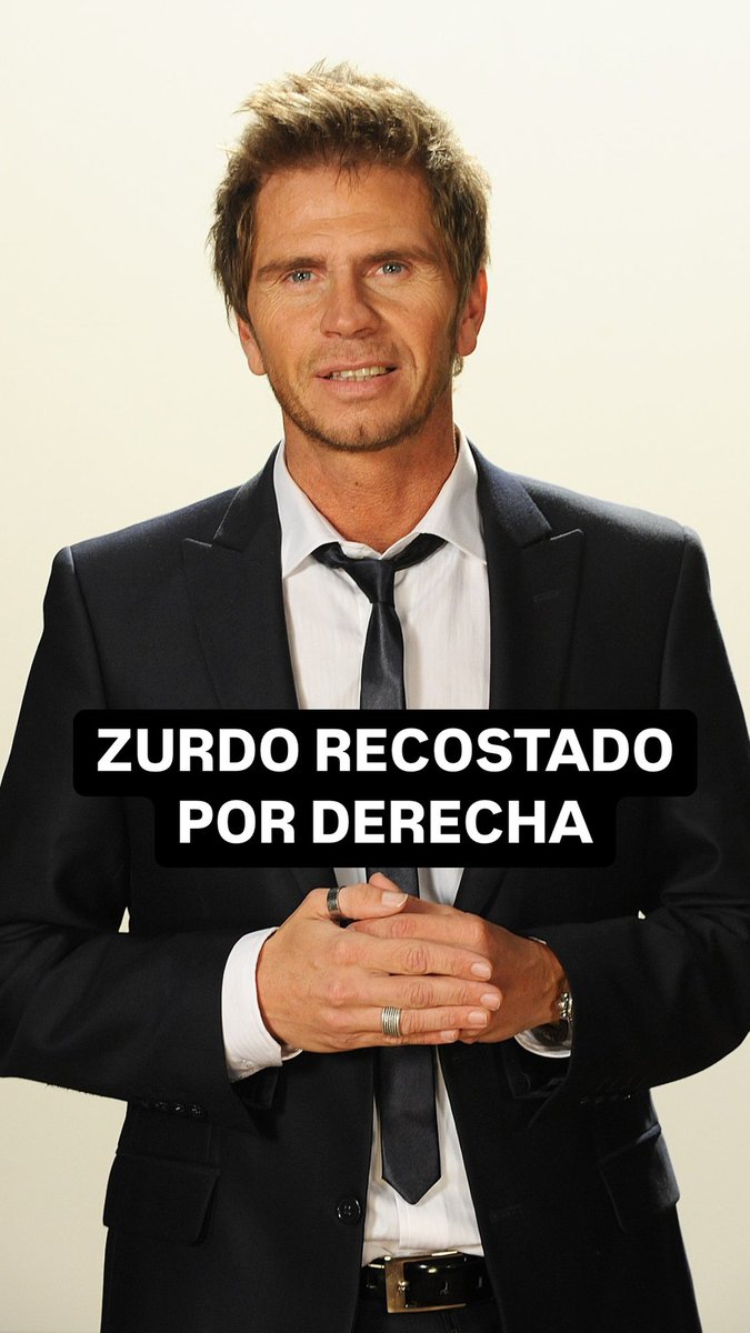 Matias rojas engancha y la pasa atras.
El triplehijueputa del pollo: