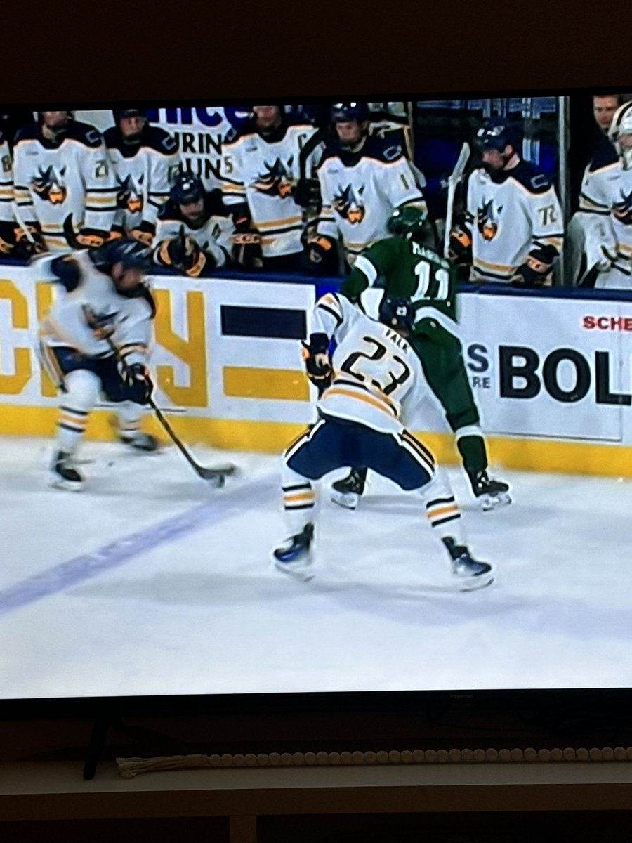 Kyle Looft tweet media