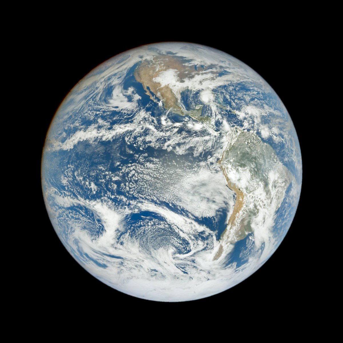 18:04 on Thursday November 7th, over the South Pacific Ocean