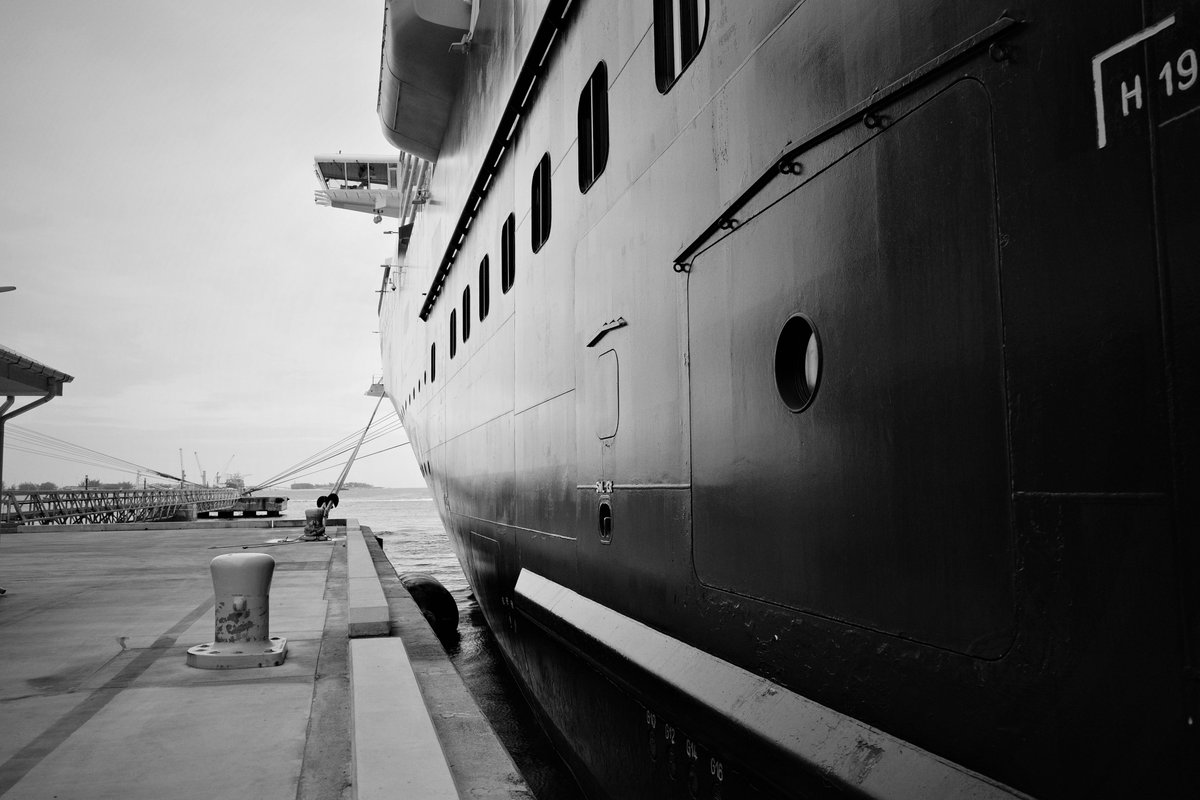 agullett's tweet photo. @DylanCalluy @AdobeBelgium @Adobe @Lightroom @Photoshop Took this while on a cruise last week. Our ship at the port in Nassau, Bahamas https://t.co/a9BbkohRSc