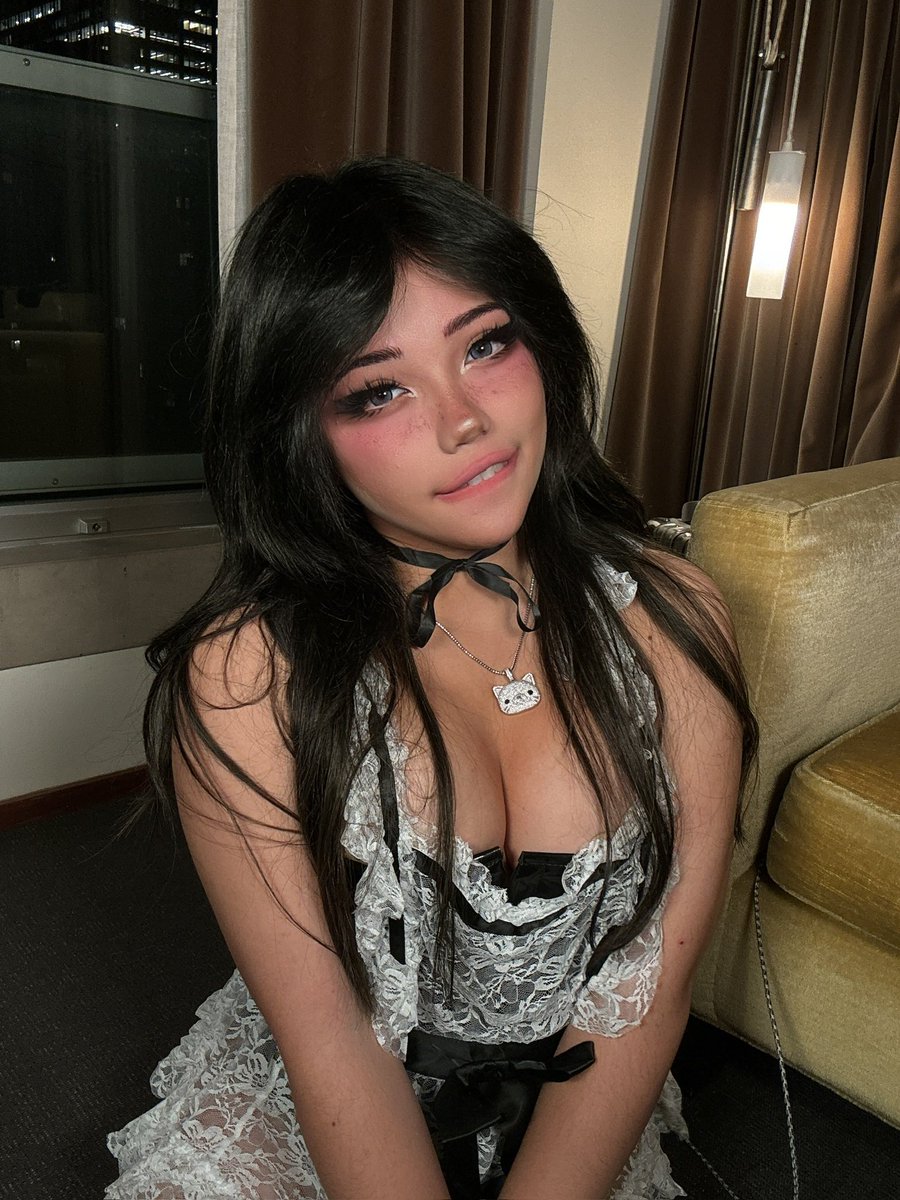 angelica *・゚✧ tweet media