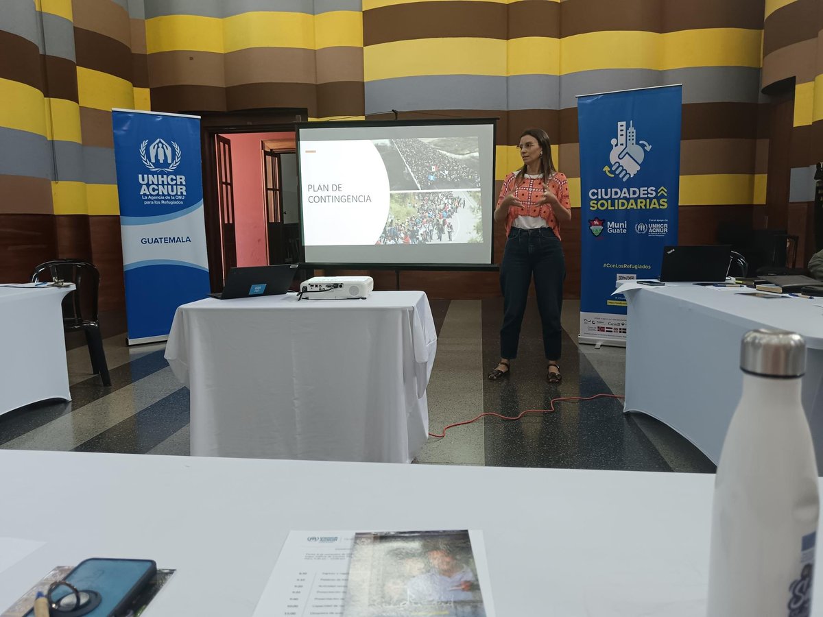 astrosorio's tweet photo. En Guatemala, @ACNURGuate, socios, @muniguate y @ConredGuatemala trabajan en un plan de emergencia centrado en la protección. Más que una respuesta ante crisis, buscamos prevenir riesgos y asegurar la dignidad y seguridad de las personas en movilidad y en comunidades de acogida. https://t.co/n7CAE9nFwt