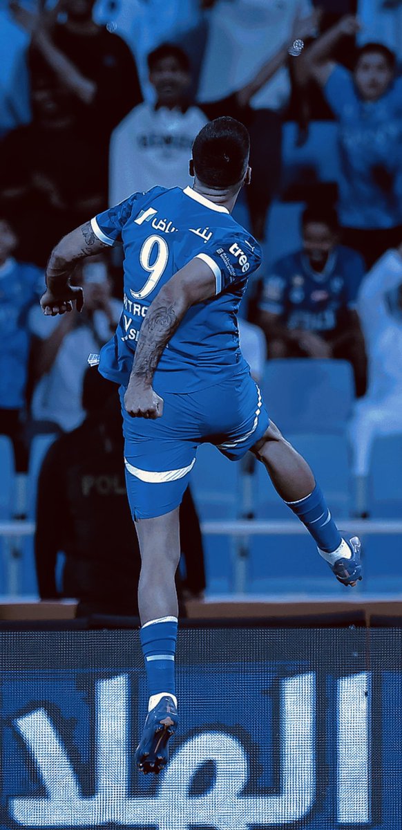Ana_faisal_'s tweet photo. الحمد لله على الفوز والصدارة 💪🏼
للأسف مايحدث من الحكام ومن ورائهم على ( الهلال ونجومه تحديداً ) كارث بحق الدوري السعودي .
الدوري السعودي متابع عالمياً ومايحدث فضيحة .
أستحوا او ارحلوا .

#الهلال_الاتفاق 
#الهلال
#سالم_الدوسري 
#التدخل_القذر https://t.co/5yPZ8rf3hq