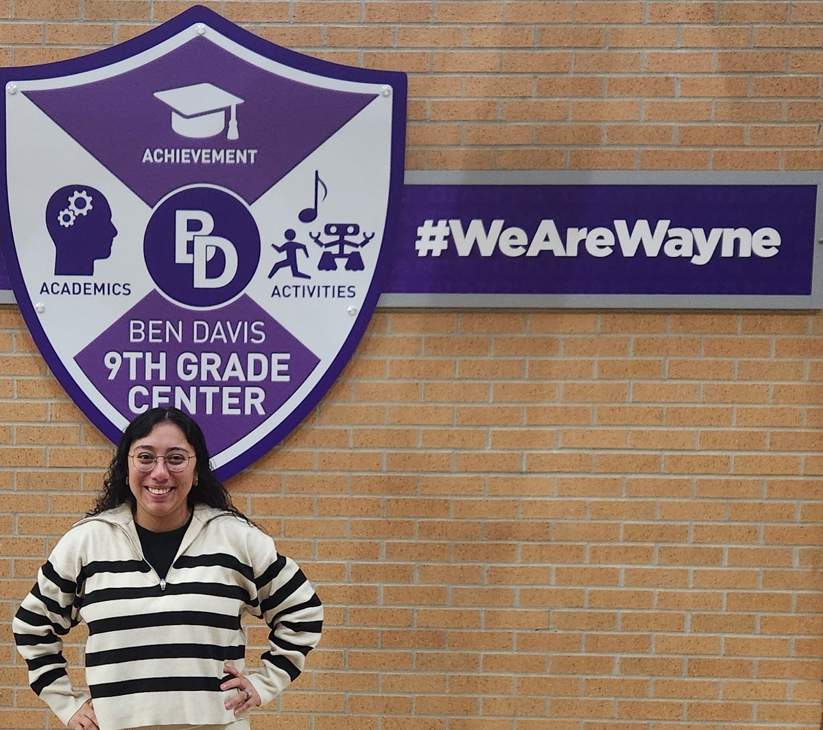 kbustosdiaz's tweet photo. #heretostay #dacamented #publicschooleducator #wearewayne https://t.co/rjLVj1ogyo