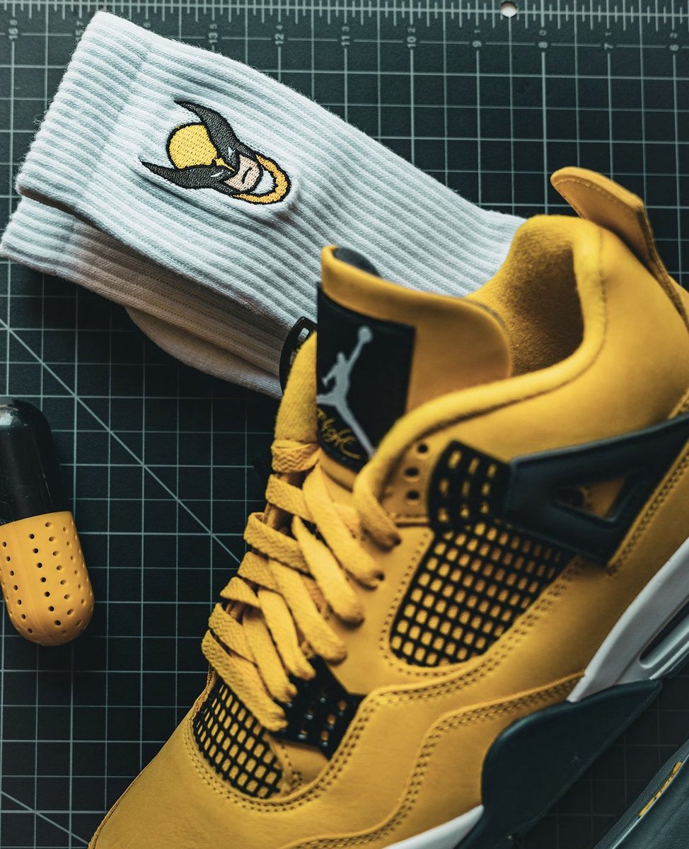 Downhill Socks tweet media