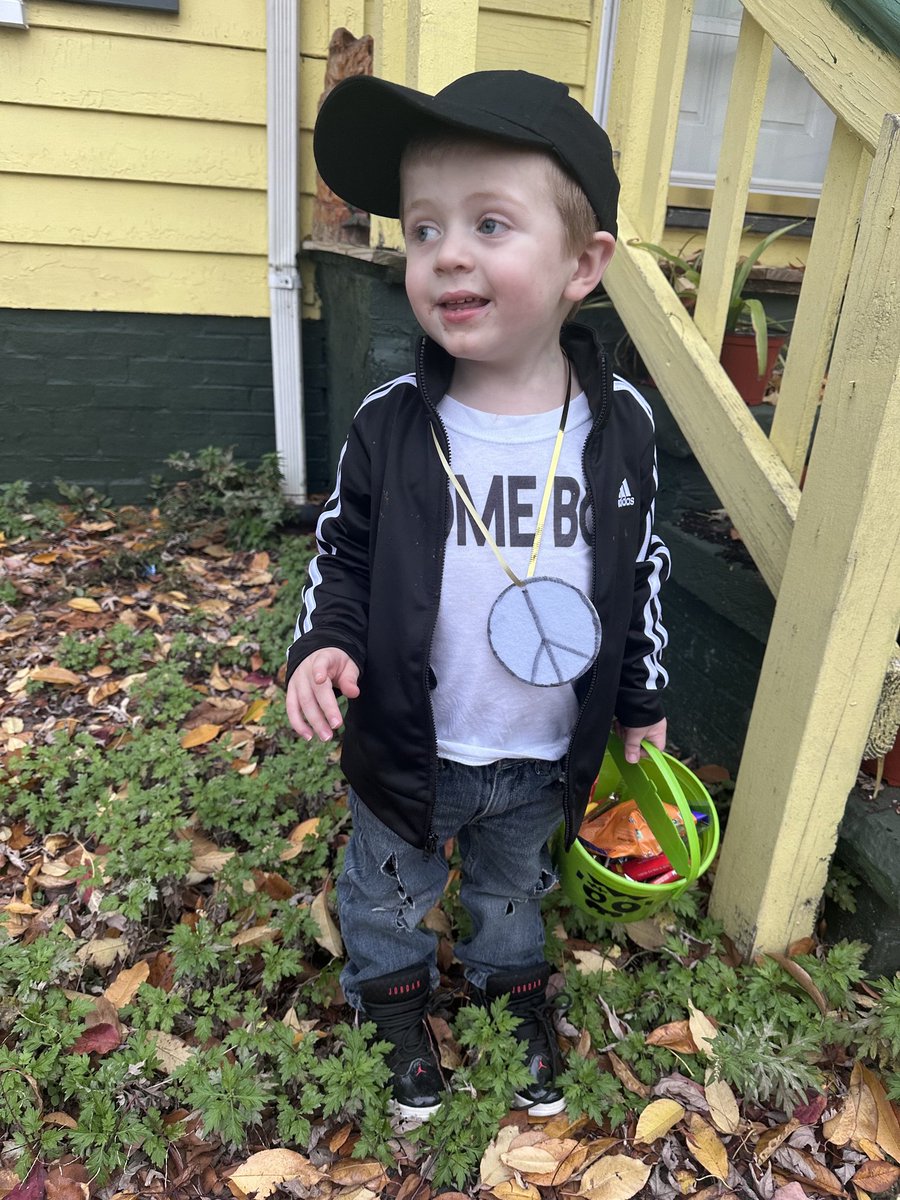 Ruth π (@ruth_a_day) on Twitter photo Hey <a href="/DonnieWahlberg/">Donnie Wahlberg</a>, Can you please send some birthday love to my baby blockhead nephew, James? He will be turning 4 years old tomorrow. Thank you! π₯³πππ #HappyBirthdayJames #BlueBloods Hey <a href="/DonnieWahlberg/">Donnie Wahlberg</a>, Can you please send some birthday love to my baby blockhead nephew, James? He will be turning 4 years old tomorrow. Thank you! π₯³πππ #HappyBirthdayJames #BlueBloods
