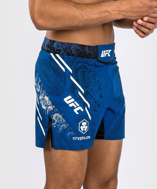 PhonyMontanaMMA's tweet image. Maturing is realising these are the best shorts ever:
