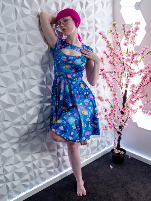 Watch Rosie ★ Pinipy 🇦🇺's leaked NSFW photo on TwXstars