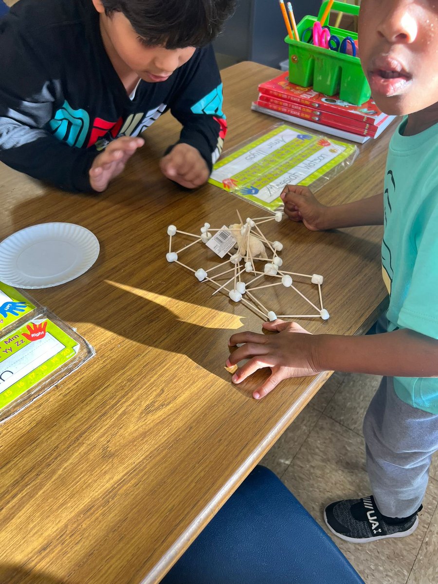 National STEM day in CHES. We love STEM
<a href="/capitolheightse/">Capitol Heights ES</a> <a href="/pgcps/">PGCPS</a>