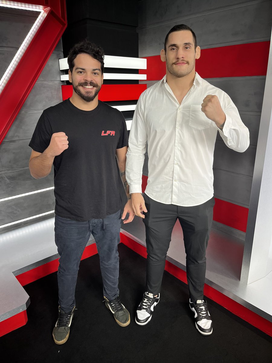 Tudo certinho pra gente começar a transmissão de mais um <a href="/LFAfighting/">LFA</a> dessa vez acompanhado pelo @TratorUFC 

<a href="/LFA_Brasil/">LFA Brasil</a> 

#mma #lfa #ufc