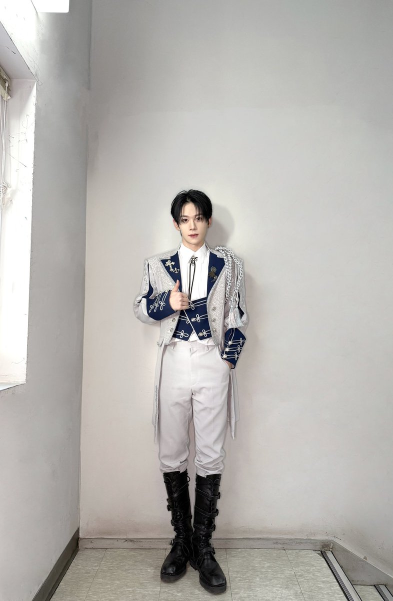YOUNITE_offcl's tweet photo. [#YOOTD] 

📸 241107
로드 투 킹덤 : ACE OF ACE
👉 https://t.co/uWOzYNhuNL

#YOUNITE #유나이트 #신념 #Faith
#브랜뉴뮤직 #BRANDNEWMUSIC
#로드투킹덤 #로드투킹덤_A #로투킹_A #ROADTOKINGDOM https://t.co/LydMKA4XLA