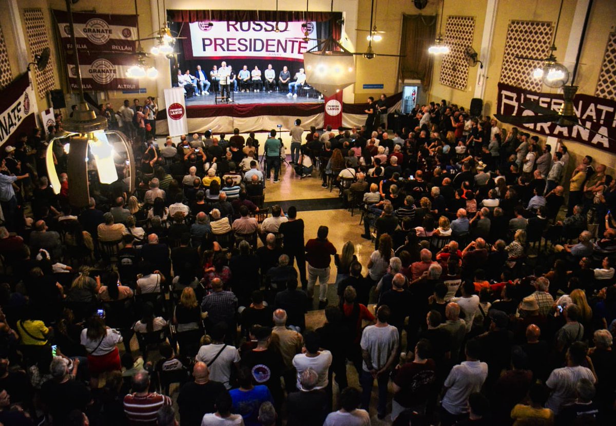 PrimeroLanusok's tweet photo. 🇱🇻| ¡Un proyecto de grandeza y liderazgo!

En el Centro Comercial de Lanús lanzamos nuestra candidatura de cara a las próximas elecciones del club Lanús, con Nicolás Russo como candidato a presidente.

¡PRIMERO LANÚS! https://t.co/9EBTIxQLjh