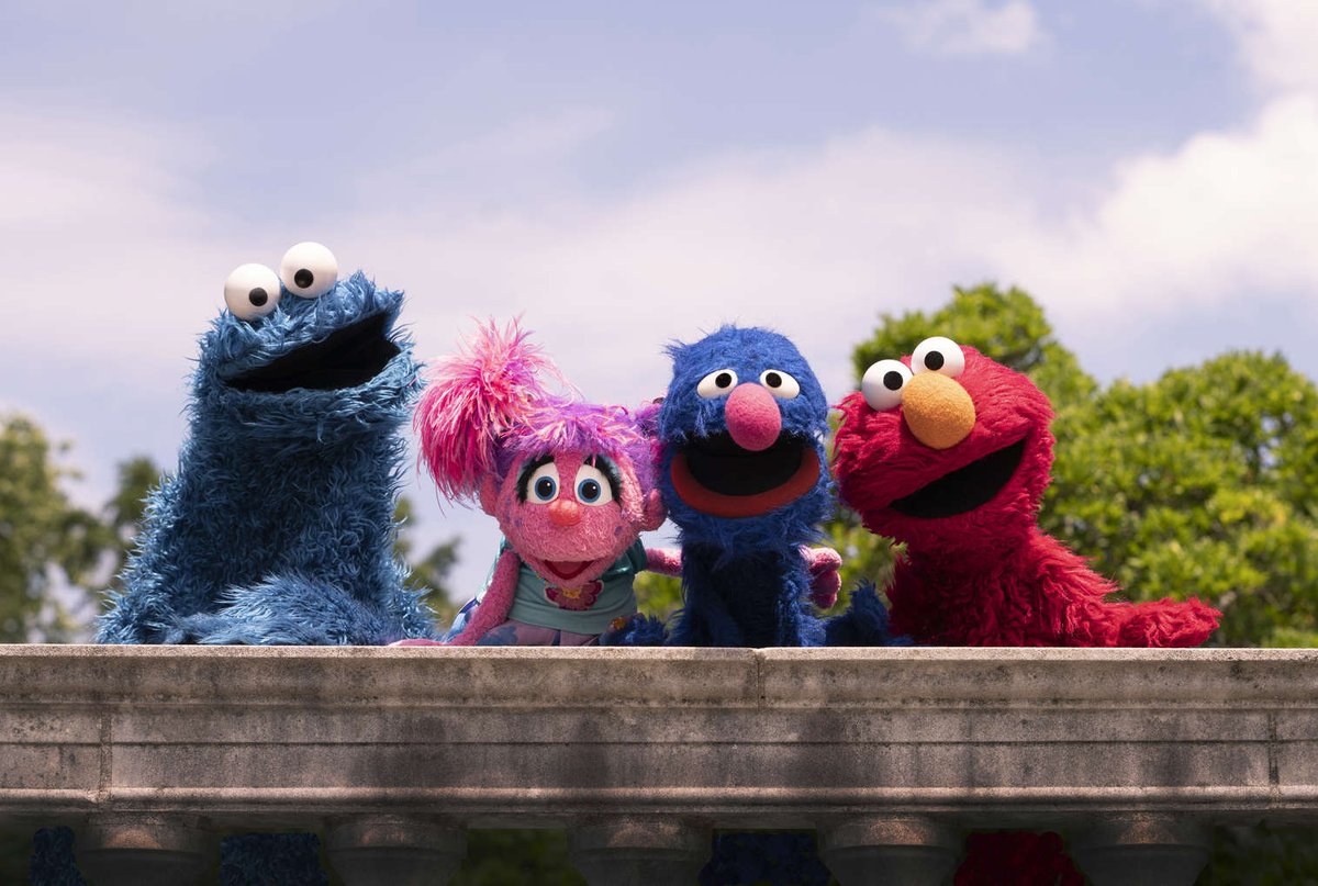 sesamejapan's tweet photo. セサミストリートは 55年にわたり、世界中に、笑いと学び 、そしてふわふわのお友だちとの友情を届けてきました。

セサミストリートはこれからも、あなたの友だちであり、居場所です。いつでも遊びにきてね💗

#SesameStreetDay #セサミストリートの誕生日 https://t.co/Pq6PIzk8ja