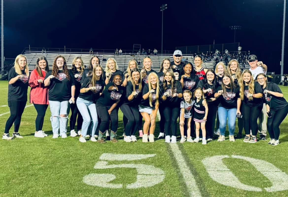 WestLauderdale1's tweet photo. State Championship Ring Ceremony for the Lady Knights Softball team …Back -to- Back State Champs ! #uKnighted #ItTakesAKingdom #theKingdom https://t.co/z4QyDpDd74