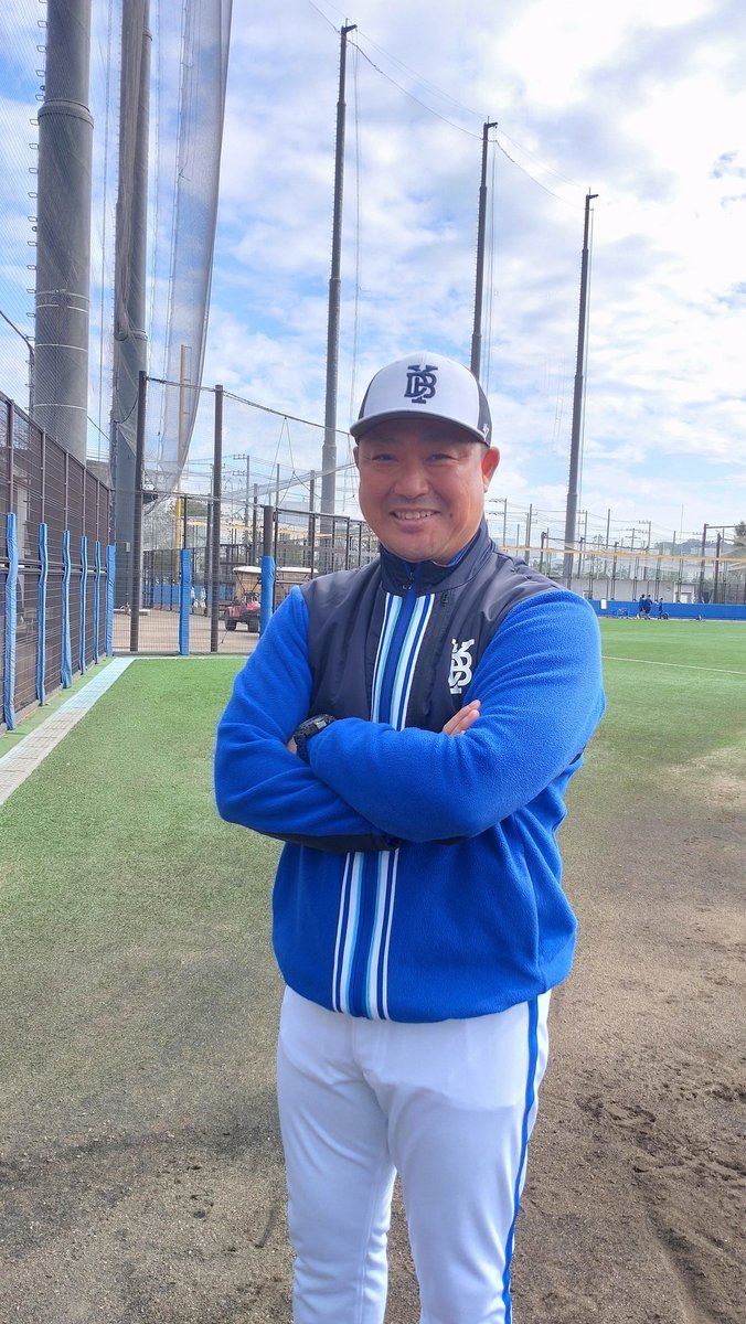 村田コーチ「笑顔が続かない。10秒が限界」。#村田修一