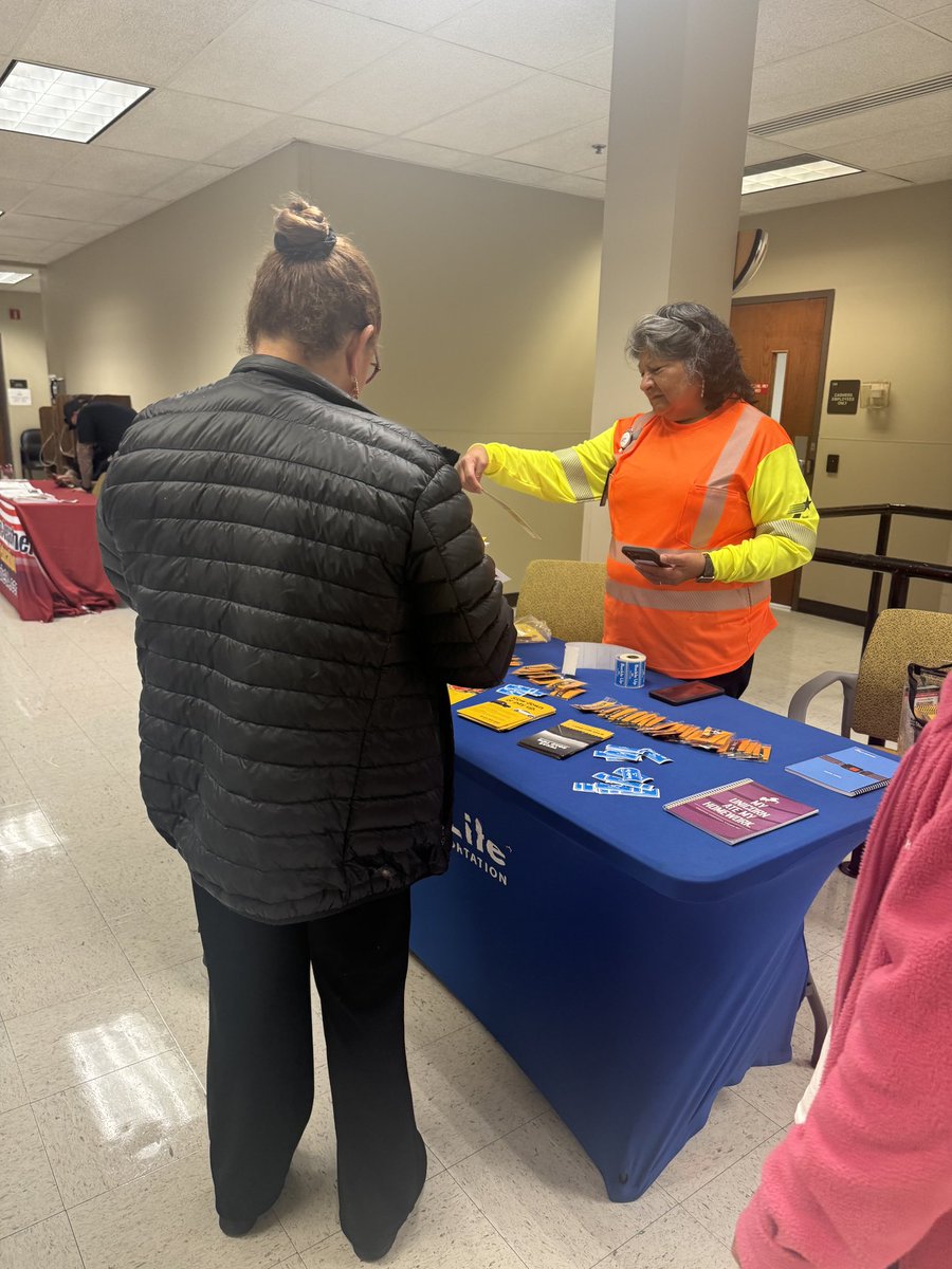 So much fun working with TXDOT to share a safe driving and pedestrian message . Added bonus .. got to hang out with some of our  Roosevelt Riders! Thanks to SA Municipal Court for the invitation!
#eyesontheroad