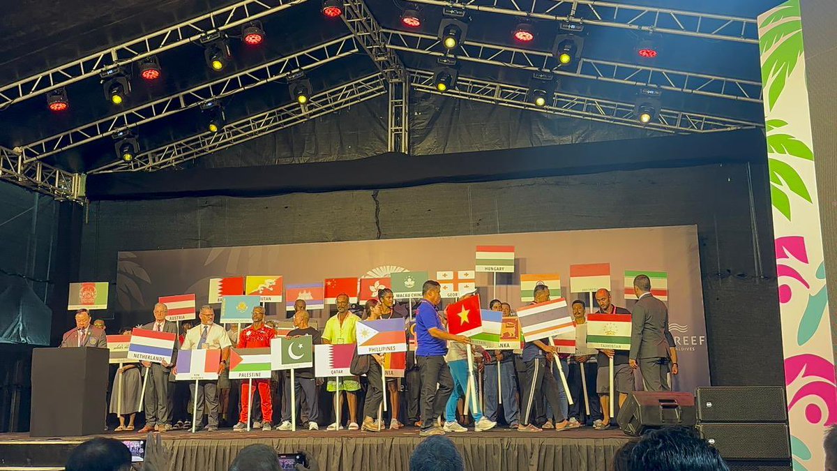 IBBF_India's tweet photo. His Excellency High commissioner of India to Maldives @HCIMaldives @AmbMunu with team @IBBF_India during the opening ceremony of 15th World Bodybuilding and Physique Sports championship in Addu city, Maldives https://t.co/sDwINGMYXq