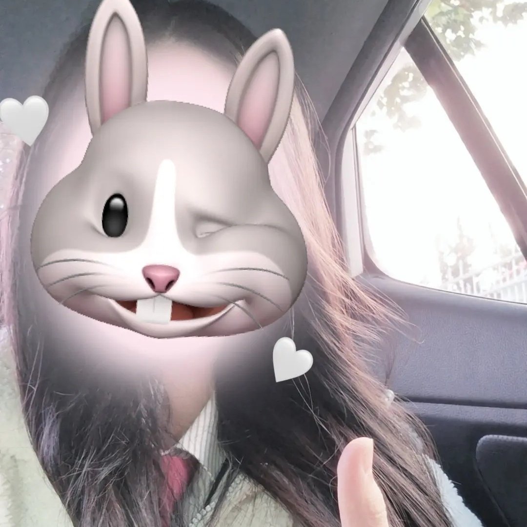 chhah021's tweet photo. 고등학교 면접보고 왔습니다!
오랜만이에요~~ https://t.co/9YzLRWepQH