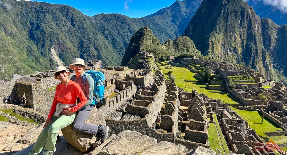 PeruSummit's tweet photo. Check out our express tours package to Machu Picchu including the best unmissable places.
https://t.co/SolTOkiisi
#machupicchu #cusco #rainbowmountain #sacredvalley #travel #peru #trip #LuxuryTravel https://t.co/IHnJb8rvjm
