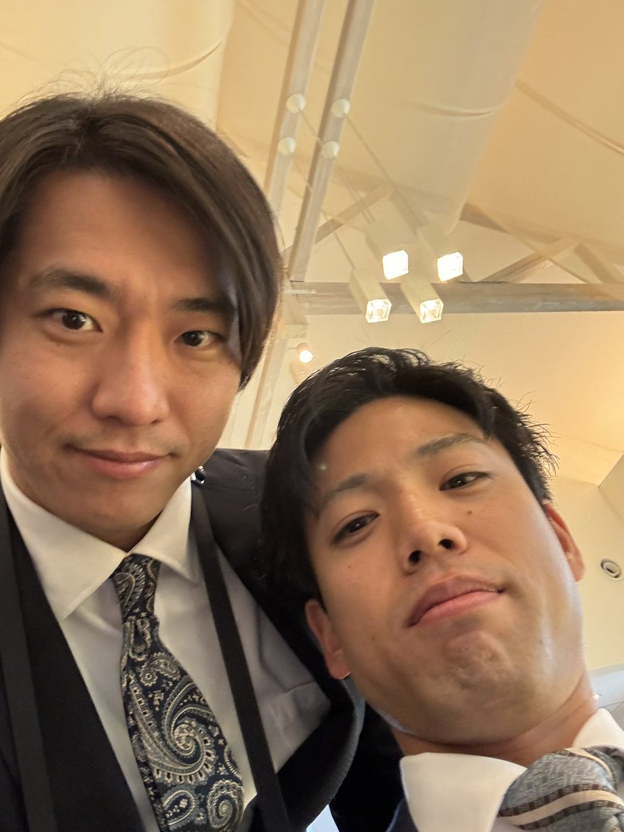 manreimiman's tweet photo. https://t.co/9Hr7LOqJ7f