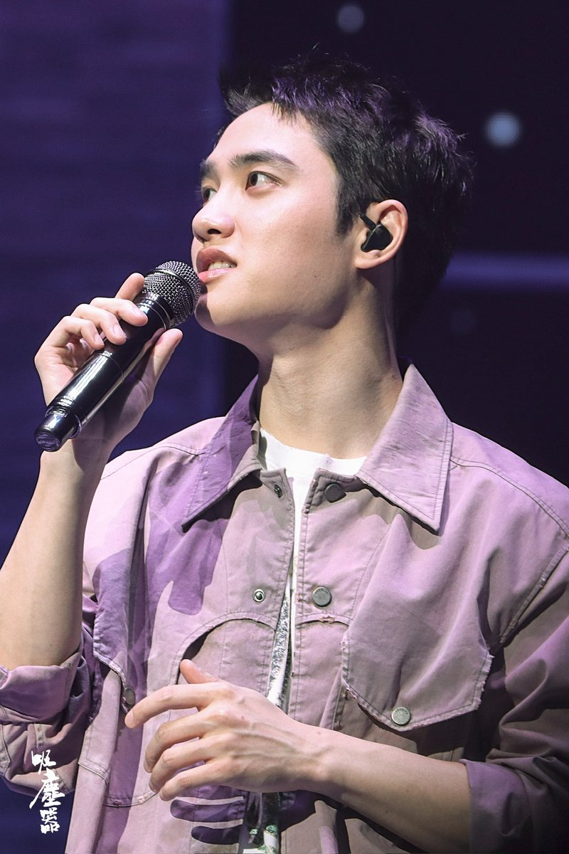 xichenqi521's tweet photo. 그냥 너무 너무 좋아서 어떡해!!!!!
#DꓸOꓸ #디오 #DOHKYUNGSOO
#kyungsoo #도경수
#BLOOMTheFINAL https://t.co/1HiYSnY2D6