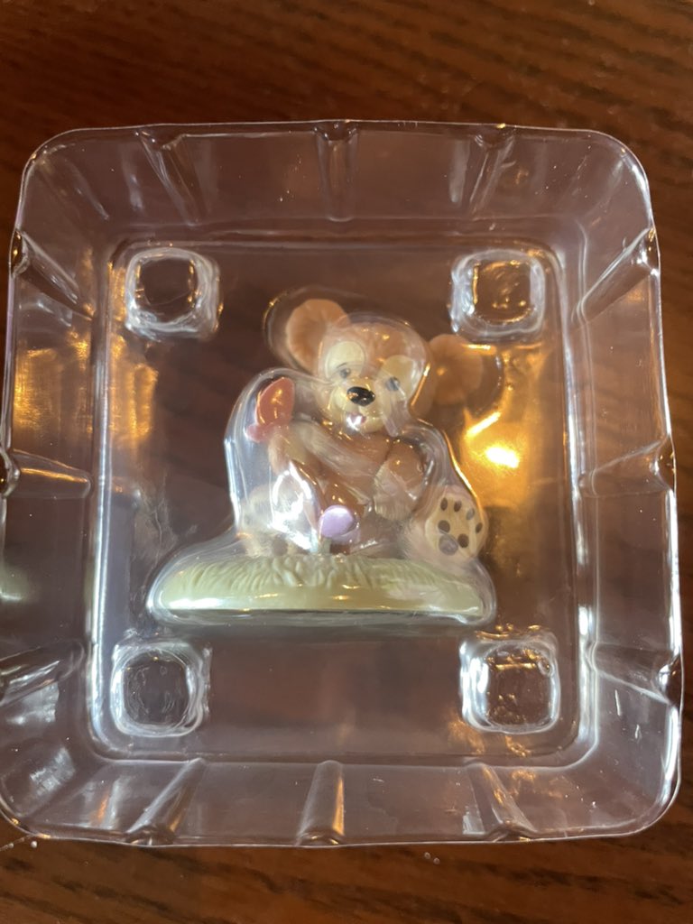 _ruby_rose___'s tweet image. [ 交換 譲渡 ] ディズニーシー ダッフィー フレンズ フィギュア

譲: ダッフィー

求: リーナベルor定価(+送料)

本日シーにおります。
検索からでもお気軽にお声がけください。