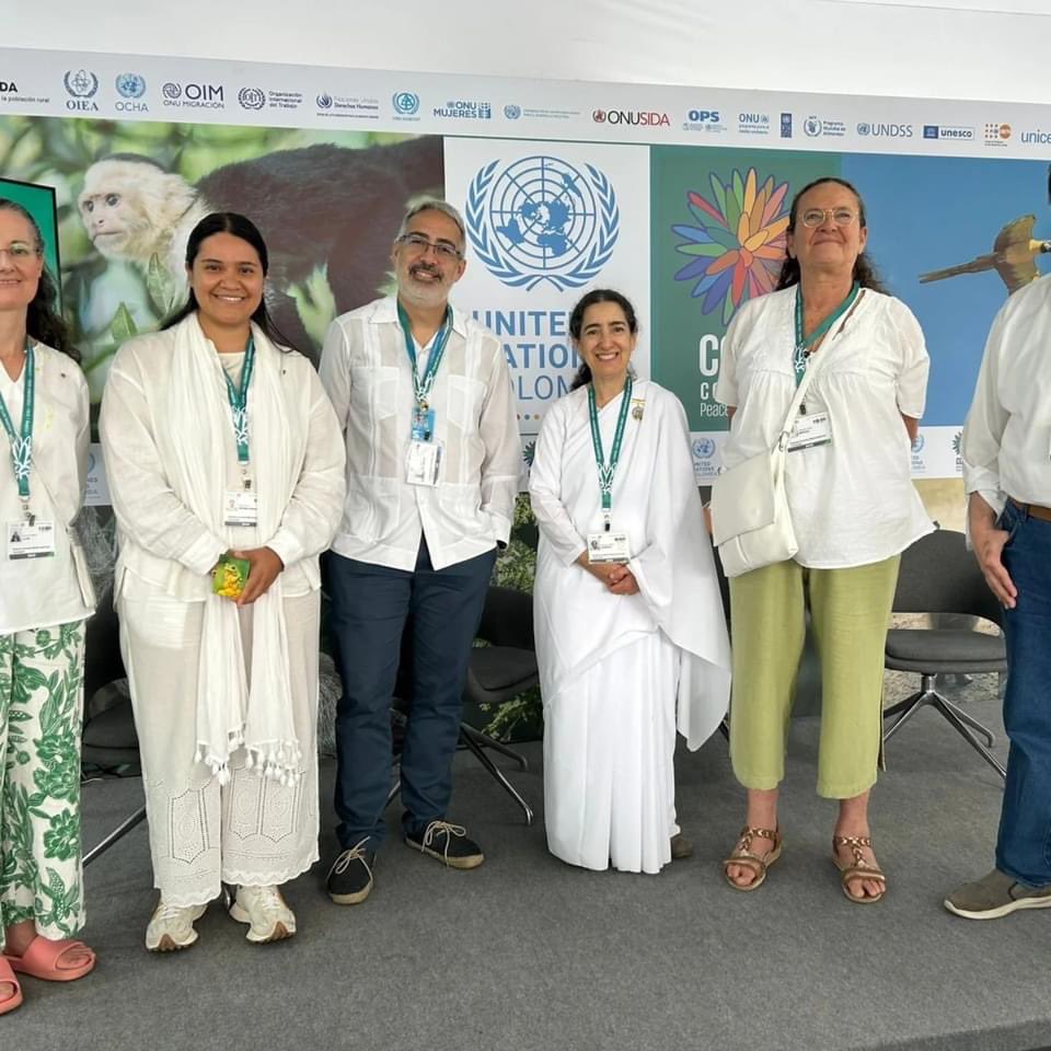EcoBrahmaKumari's tweet photo. Our #BIOCOP active team in Columbia headed #MaureenGoodman of @BrahmaKumarisUK organized events on consciousness & biodiversity, transitioning to harmony, & cultivating a culture of peace. First report: https://t.co/jRqv1bMy96
#ClimateAction
#cop16cololombia
#ecobrahmakumaris https://t.co/vkoWD7UROC