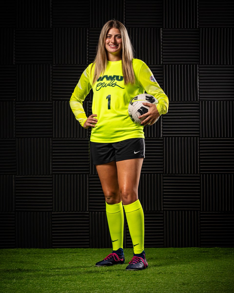 wwuowls's tweet photo. With tonight's 4-0 win, Belle Boschert earned her 16th career shutout, passing Kristen Antle (2003-04, 06) for the most Goaltender Shutouts in WWU history.  Congratulations Belle!
@wwuowlsWS #TalonsUp https://t.co/9bL5MfTd5a
