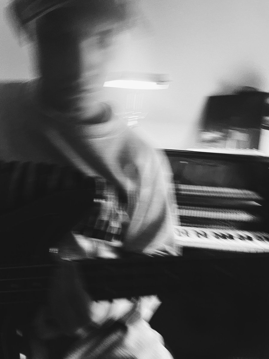 onepursuitmsc's tweet photo. NEW MUSIC LOADING…. https://t.co/h10Mmz4Rn4