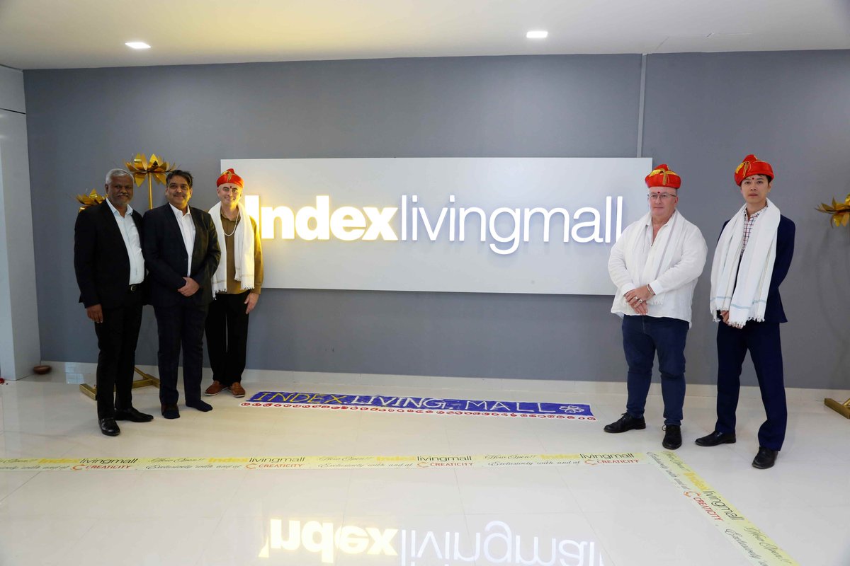 RPRealtyPlus's tweet photo. Thailandโs Index Living Mall Enters India In Partnership With Creaticity
Read more @ https://t.co/aelbuxF77G
#RealtyPlus #Creaticity #IndexLivingMall #Thailand #India #furniture #homedรฉcor #homesolutions #brands #officesolutions #furnishings @creaticitypune @Indexlivingmall https://t.co/4rf84ierC1